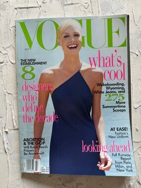 Vintage Vogue magazine July 1997 Amber Valletta cover